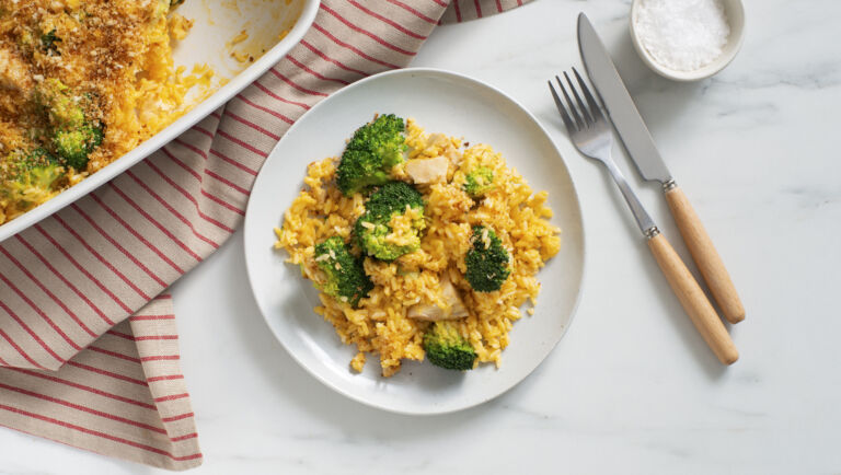Home-Baked Cheesy Chicken and Broccoli with Rice