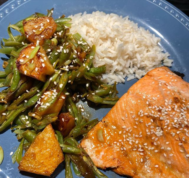 TerriyakiSalmonDinner-Lightenupwithlaura_ww-WWBLOG